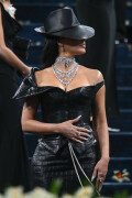 KimKardashian__MetGala2025_76e19e22b153bfc382