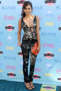 Nina_Dobrev_2013TeenChoiceAwards2086f850e9a2ae68160
