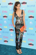 Nina_Dobrev_2013TeenChoiceAwards210879ab97f3617eeb0