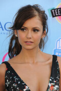 Nina_Dobrev_2013TeenChoiceAwards369e48e58617ca28a0