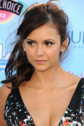 Nina_Dobrev_2013TeenChoiceAwards62a29c3c7c33526643