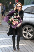 GeriHalliwell_February142013_Roses_03958772902c37d929