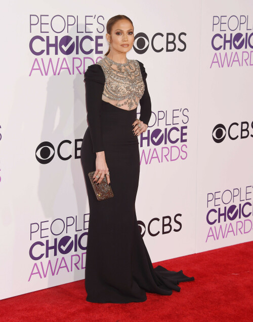 Jennifer_Lopez_2017_PeoplesChoiceAwards_20115cae7b48a1d64f5