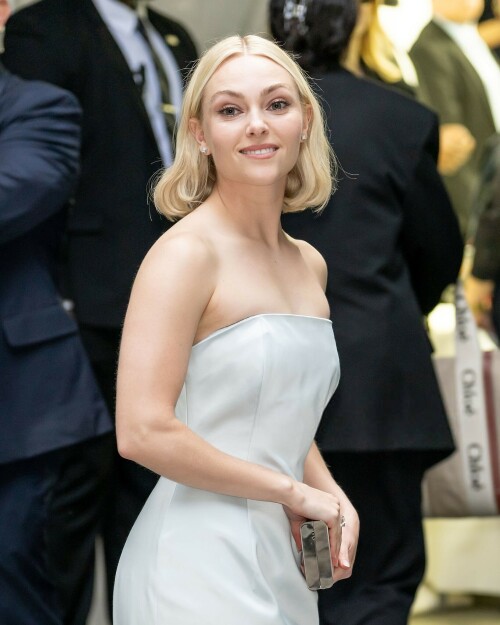 AnnaSophiaRobb_2025_GothamTVAwards_29d09b78f8b0ae64b1.jpeg