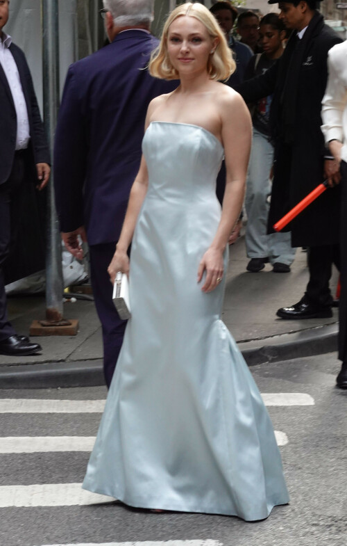 AnnaSophiaRobb_2025_GothamTVAwards_47eb4601cf9df06af7.jpeg