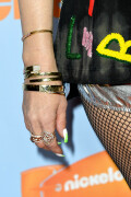 GwenStefani_2017KCA_BlackOutfit_HQPicsSpace_1306217f860ed61f6df