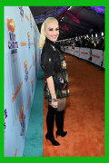 GwenStefani_2017KCA_BlackOutfit_HQPicsSpace_344bcff9ed751762739