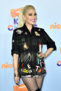 GwenStefani_2017KCA_BlackOutfit_HQPicsSpace_6462aaaff55c0f812d