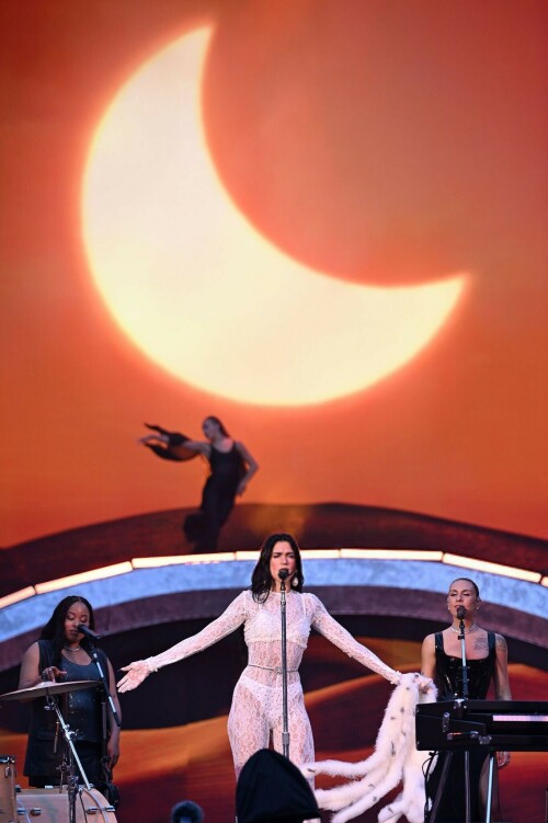 DuaLipa_RadicalOptimismTour_Liverpool_June252025_7f5802fe9ebb2f7c7.jpeg