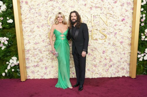 HeidiKlum_2025_GoldenGlobeAwards_21f52074a992fa14a4.jpeg