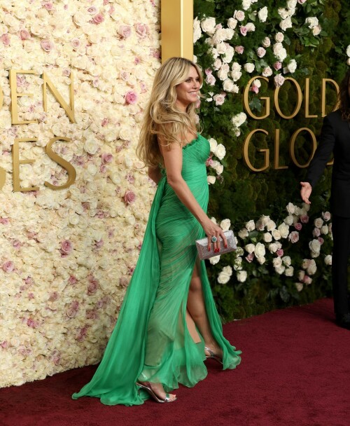 HeidiKlum_2025_GoldenGlobeAwards_77d935406efe6f4e9e.jpeg