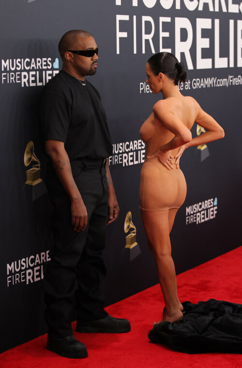 BiancaCensori_KanyeWest_2025GrammyAwards_11713d27e9d45788d11.jpeg