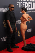 BiancaCensori_KanyeWest_2025GrammyAwards_11713d27e9d45788d11
