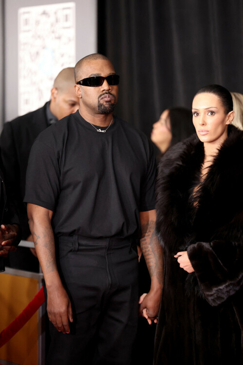 BiancaCensori_KanyeWest_2025GrammyAwards_79bc53ef134106f6d0.jpeg