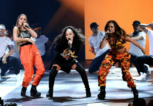 LittleMix_March112017_KidsChoiceAwards_Show_10ba95cfe98c27362d.jpeg