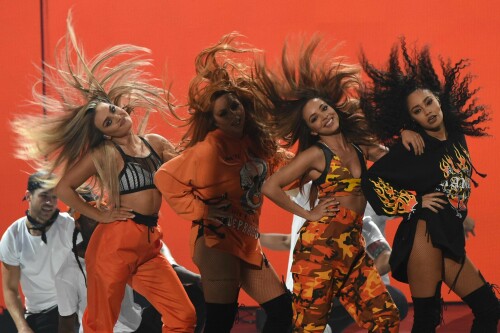 LittleMix_March112017_KidsChoiceAwards_Show_12aaa8b24902ffaf14.jpeg