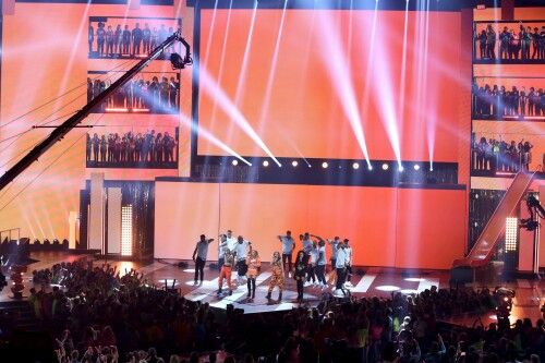 LittleMix_March112017_KidsChoiceAwards_Show_901748719fa204f45c.jpeg