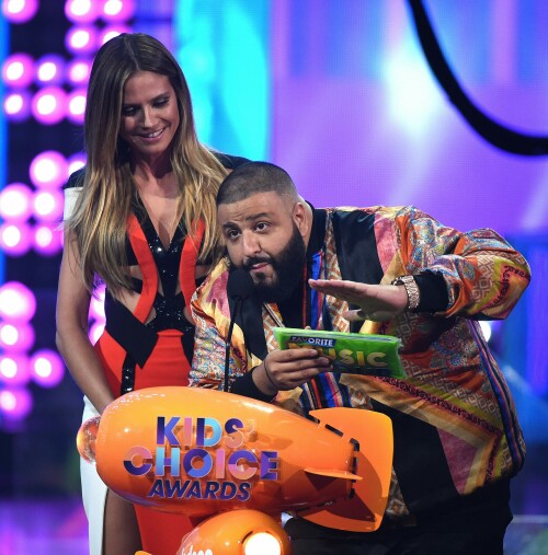 HeidiKlum_2017KCA_HQPicsSpace_746ceee4ed63762095