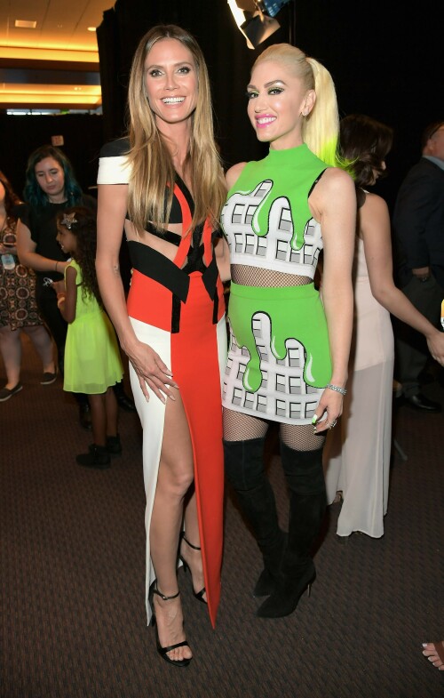 HeidiKlum_2017KCA_HQPicsSpace_982c8c49fc21c86a59