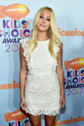 AvaSambora_2017KCA_HQPicsSpace_5badbda30019aea97