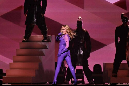 KylieMinogue_TENSIONTOUR_Paris_June292025_12791fcaa24c763bb2.jpeg