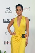 BeckyG_ElleGourmetAwards_July82025_38cf15506edea4b2cc