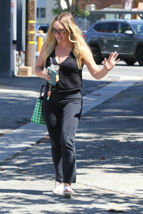 HilaryDuff_July92025_3143078fc776937851.jpeg