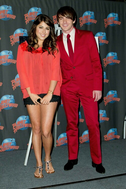 DaniellaMonet_June292011_HQPicsSpace_26bb2d0cc96c3884e7.jpeg