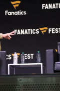 EmmaRoberts_FanaticsFest_June202025_23b8151c7a1d8d3f46