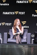 EmmaRoberts_FanaticsFest_June202025_295288ffcdd15d78a1