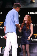 EmmaRoberts_FanaticsFest_June202025_33b161399fc7a643b4