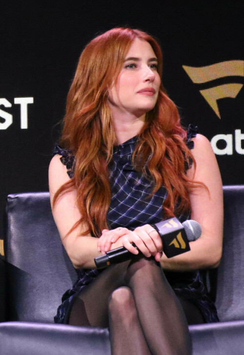 EmmaRoberts_FanaticsFest_June202025_3470eff54a1230cdb8.jpeg