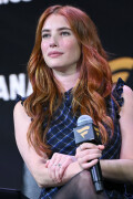 EmmaRoberts_FanaticsFest_June202025_63914f00061da4677e