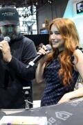 EmmaRoberts_FanaticsFest_June202025_703a9e9969a09a404