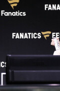 EmmaRoberts_FanaticsFest_June202025_78e944ee8a0e639aeb