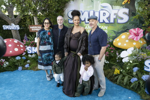 Rihanna_Smurfs_July132025_120c4c497beb69ba049