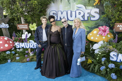 Rihanna_Smurfs_July132025_129ebab7716278fc711