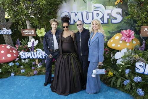 Rihanna_Smurfs_July132025_13100d1f972bf116765
