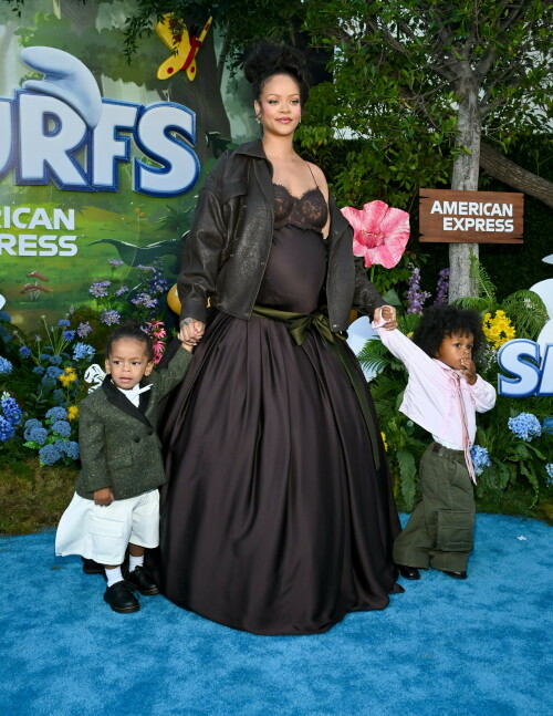 Rihanna_Smurfs_July132025_14105c66208fae07ec0