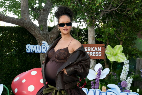Rihanna_Smurfs_July132025_15765c954c6cd4e5083