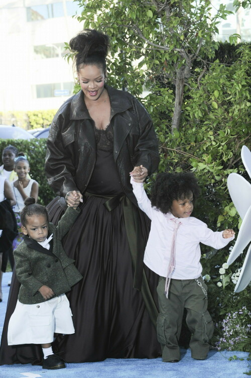 Rihanna_Smurfs_July132025_18d0813702db043c7d