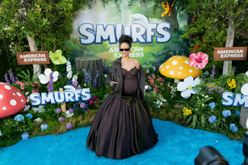 Rihanna_Smurfs_July132025_194a1afa2b236373f49