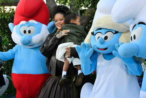 Rihanna_Smurfs_July132025_19802d646ba86879ca7