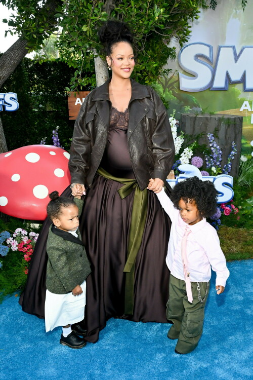 Rihanna_Smurfs_July132025_2210e81b58a38ad21b