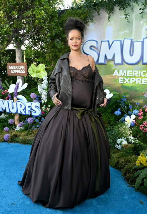 Rihanna_Smurfs_July132025_258b5514159ff15e949