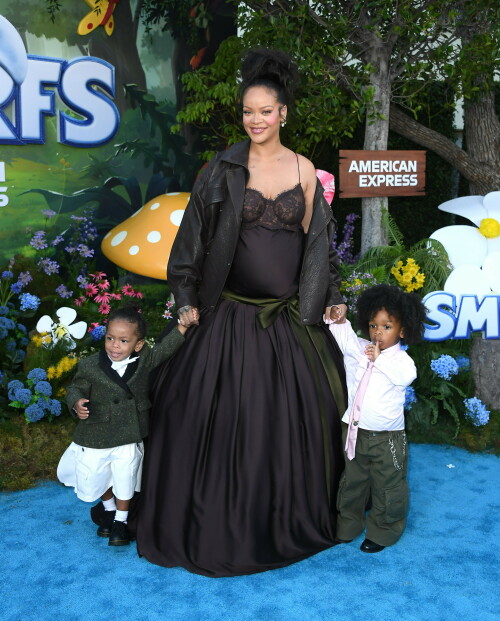 Rihanna_Smurfs_July132025_266d6afdefc40788830
