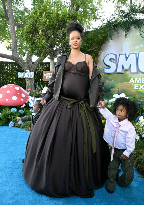 Rihanna_Smurfs_July132025_270a794862771edb681