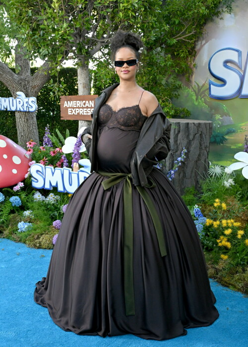 Rihanna_Smurfs_July132025_277ff6bbf765363aad3