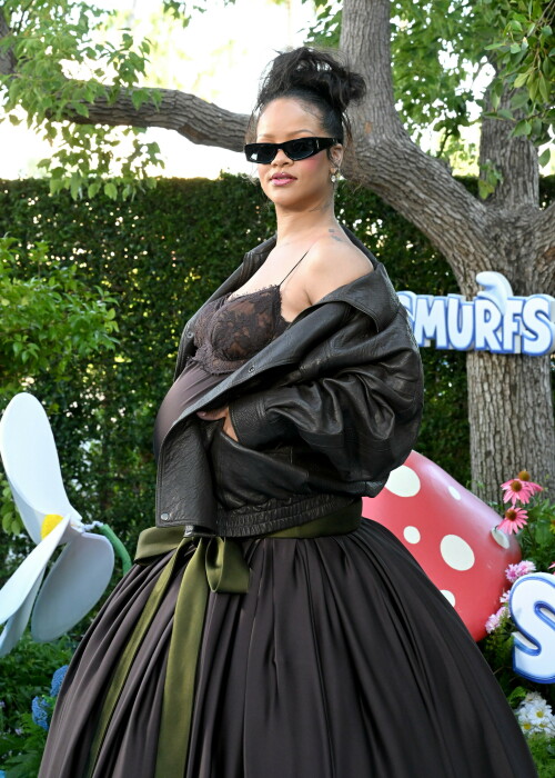 Rihanna_Smurfs_July132025_27860bc0143cc20472a
