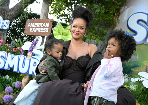 Rihanna_Smurfs_July132025_284dbb5a51ddd6fdb57